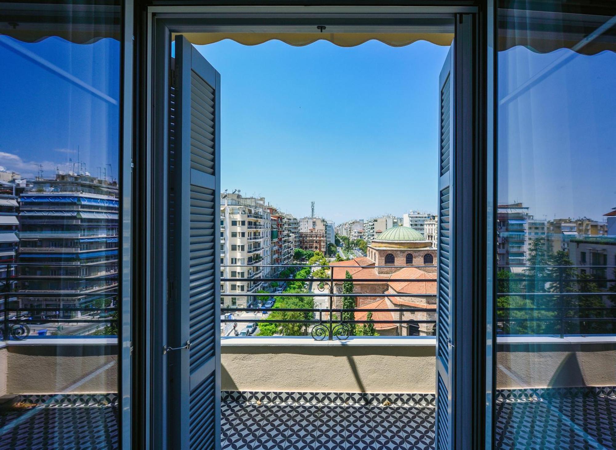 King Apartment Thessaloniki By Luxlikehome Thessaloníki Ngoại thất bức ảnh