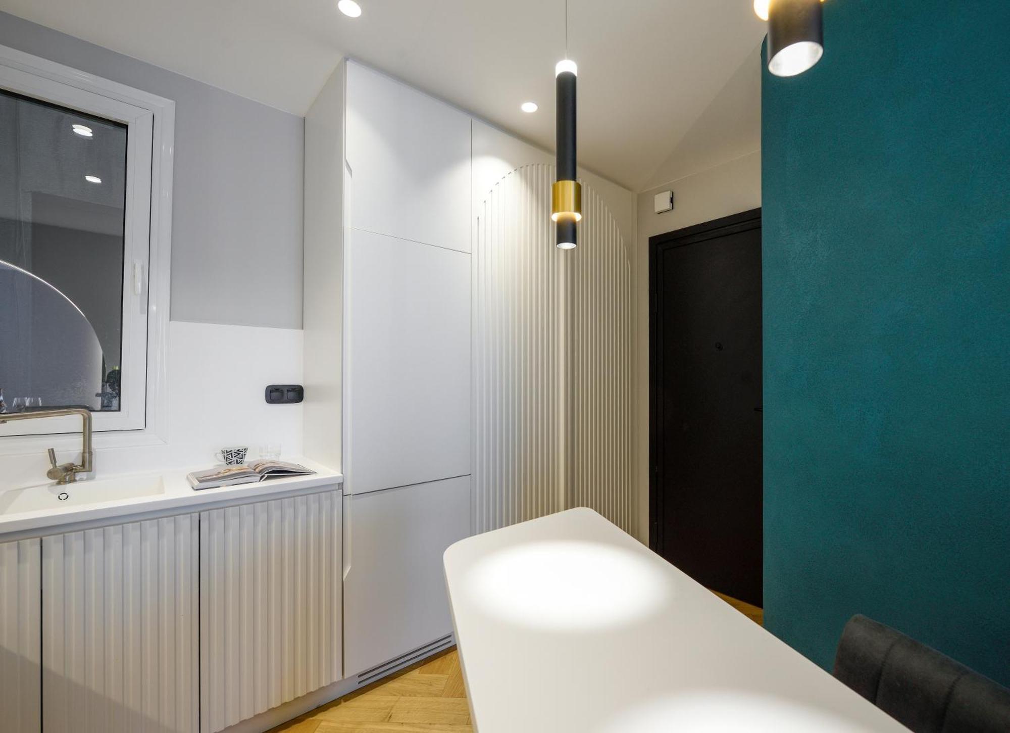 King Apartment Thessaloniki By Luxlikehome Thessaloníki Ngoại thất bức ảnh